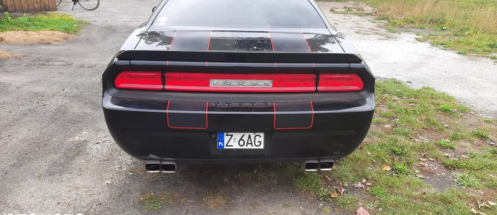 Dodge Challenger cena 93000 przebieg: 160000, rok produkcji 2014 z Andrychów małe 29